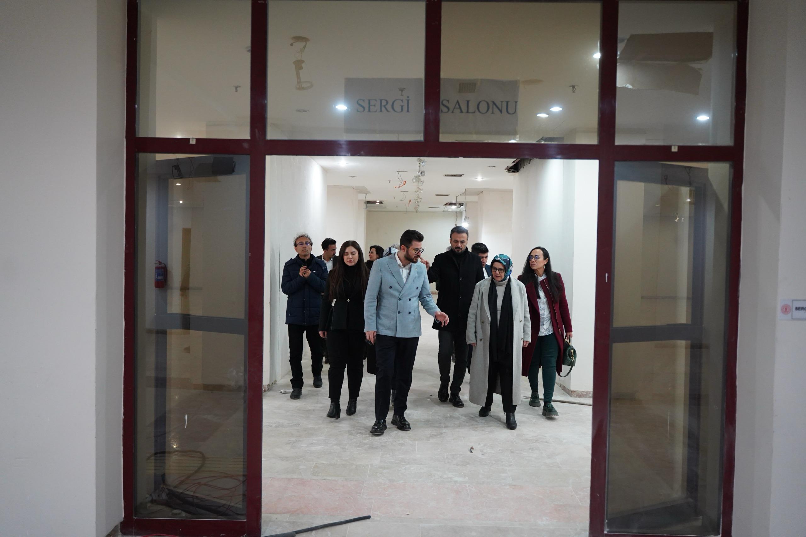 Hayırlı Olsun Kayseri: Kayseri Kültür Merkezi Yenileniyor